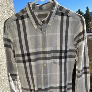 Burberry Brit shirt in great condition.
